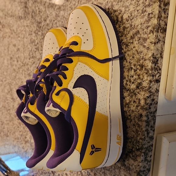 Air Force 1 GS ‘Kobe Bryant’ - Picture 2 of 8